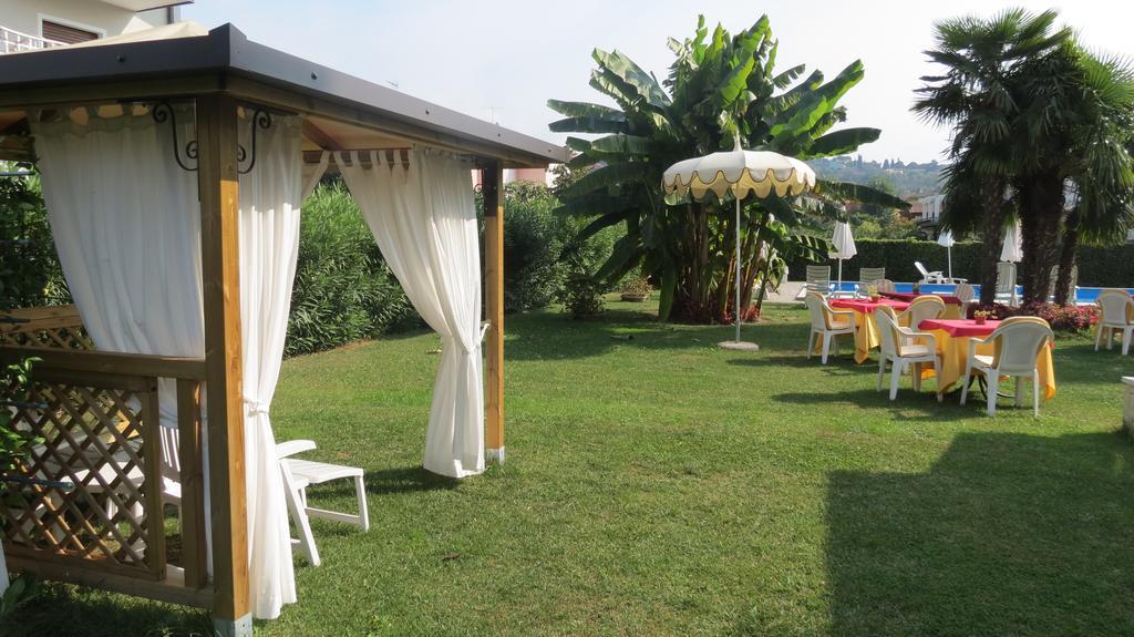 La Quiete Park Hotel Manerba del Garda Exterior foto