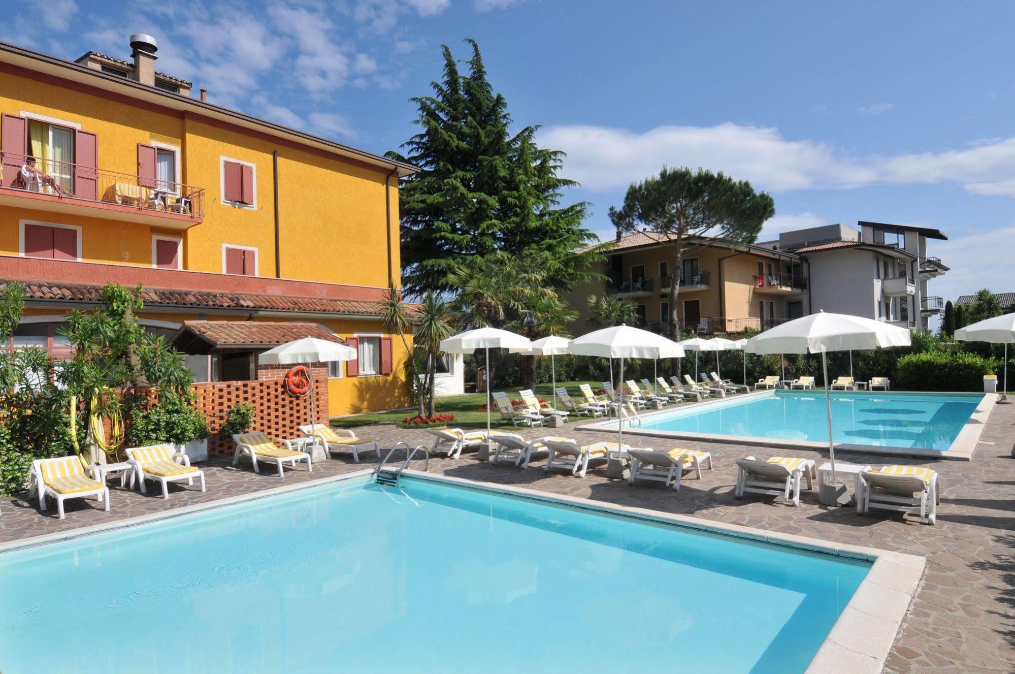 La Quiete Park Hotel Manerba del Garda Exterior foto