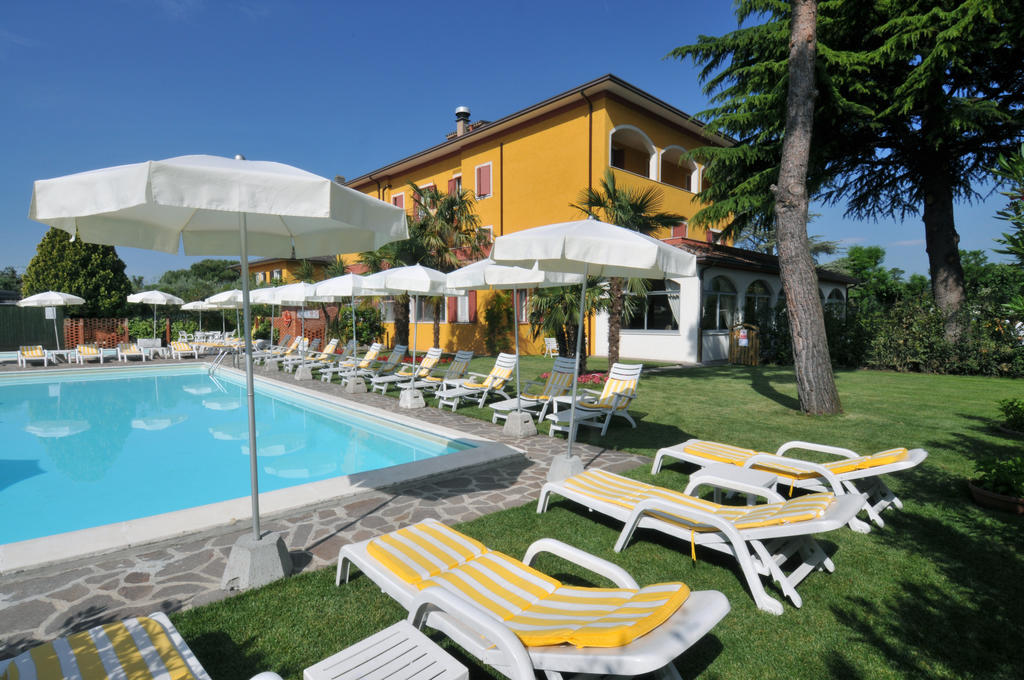 La Quiete Park Hotel Manerba del Garda Exterior foto